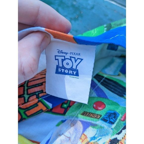 Toy Story Twin Flat Sheet Disney Pixar Protecting Toys Everywhere Movie … - Picture 7 of 8